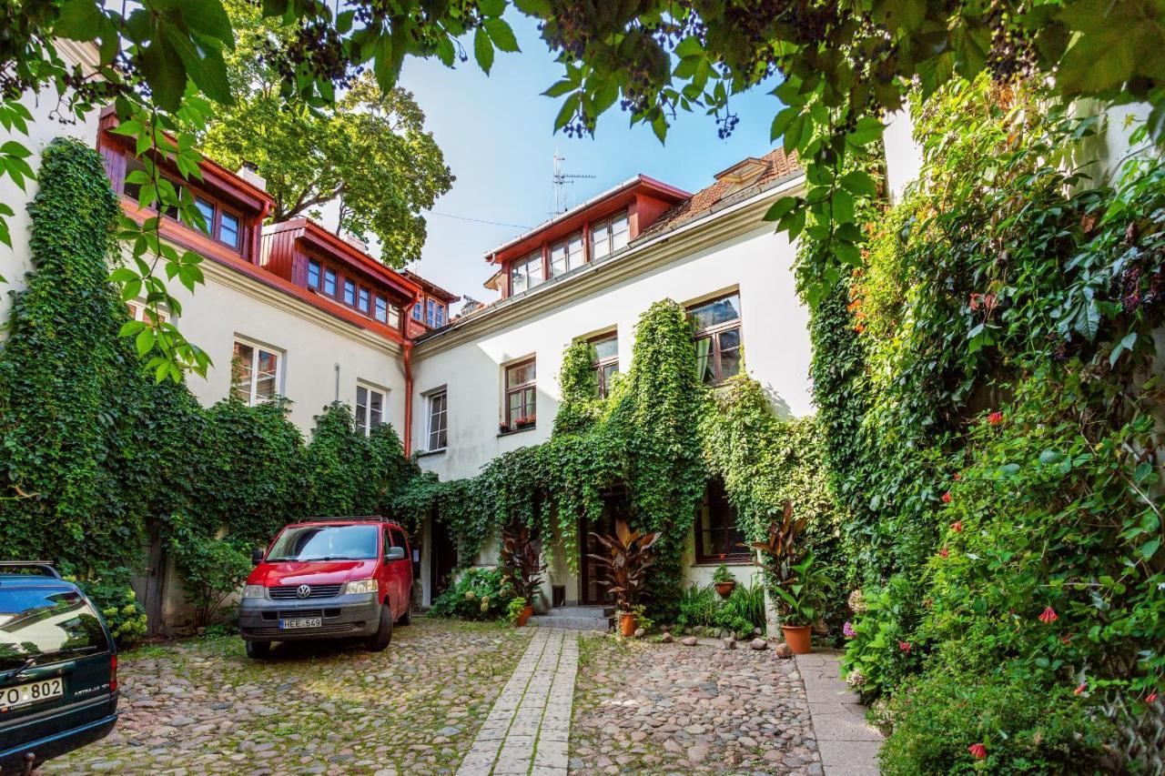 Apartment Classic Old Town Next To The Gates Of Dawn